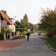 Stejn ulice v r. 2010, jen jin cyklista